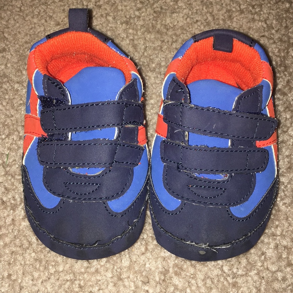 Carter’s Sneakers